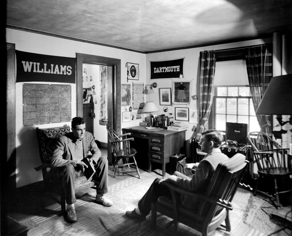 A triple suite, ca. 1945 (William Rittase)