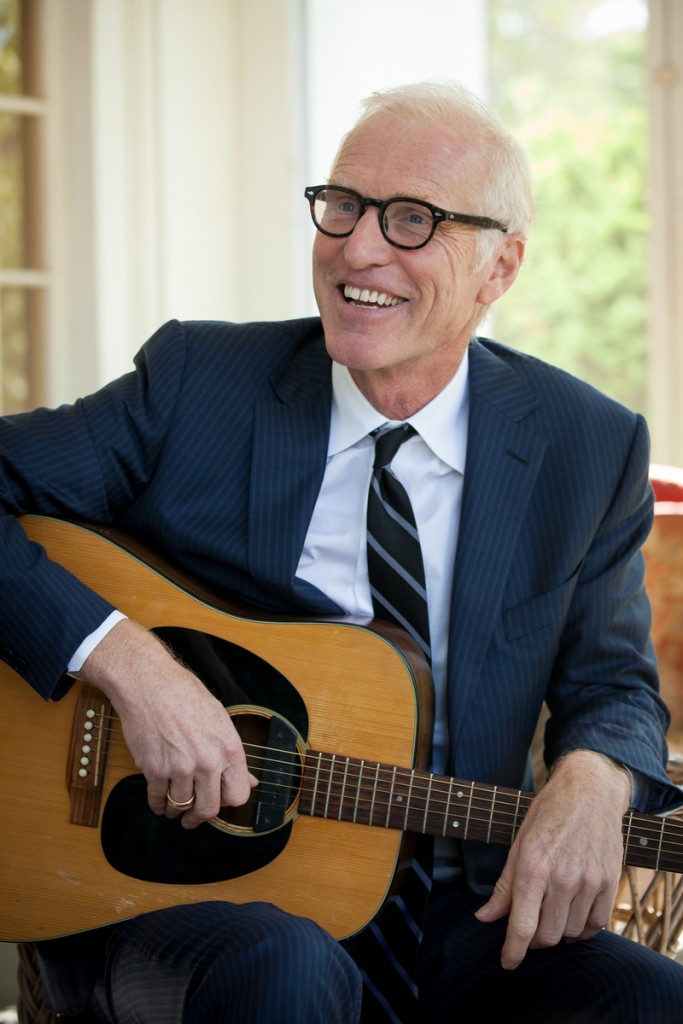 Writer and Performer Brad Hall ’75 to Deliver Commencement Keynote